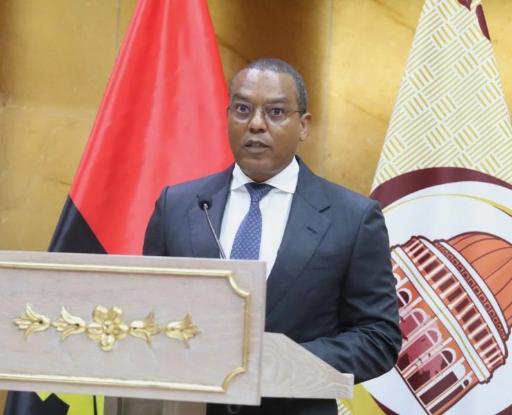 Angola's Minister of State for Economic Coordination José de Lima Massano speaking at the National Assembly in Luanda du