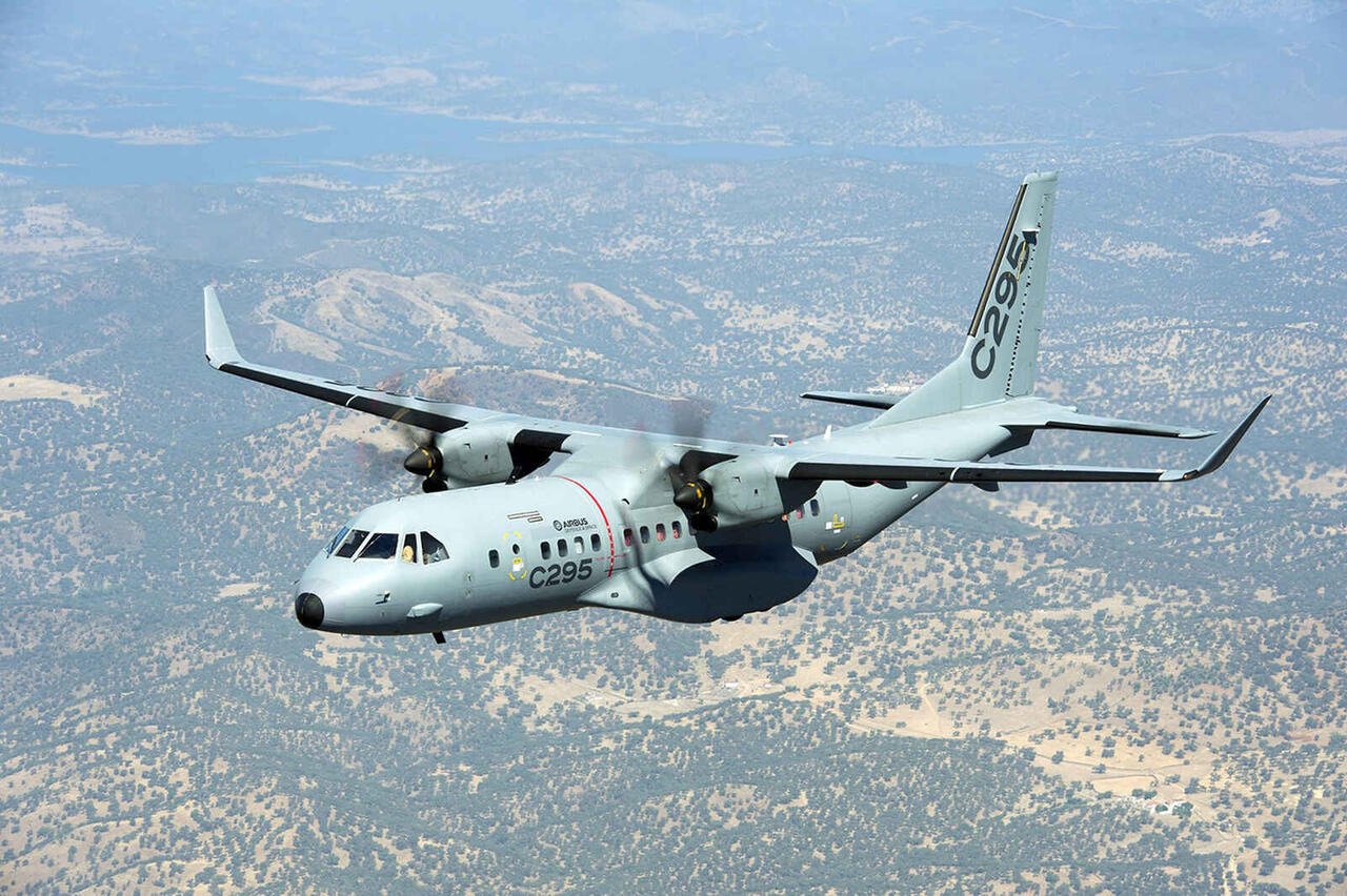 Cabo Verde Government Labels Coast Guard Aircraft Deal ‘Highly Damaging’ | Source: 360 Mozambique