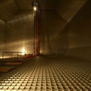 File:Liquid natural gas membrane tank.jpg | Photo: Thinfourth (CC0)